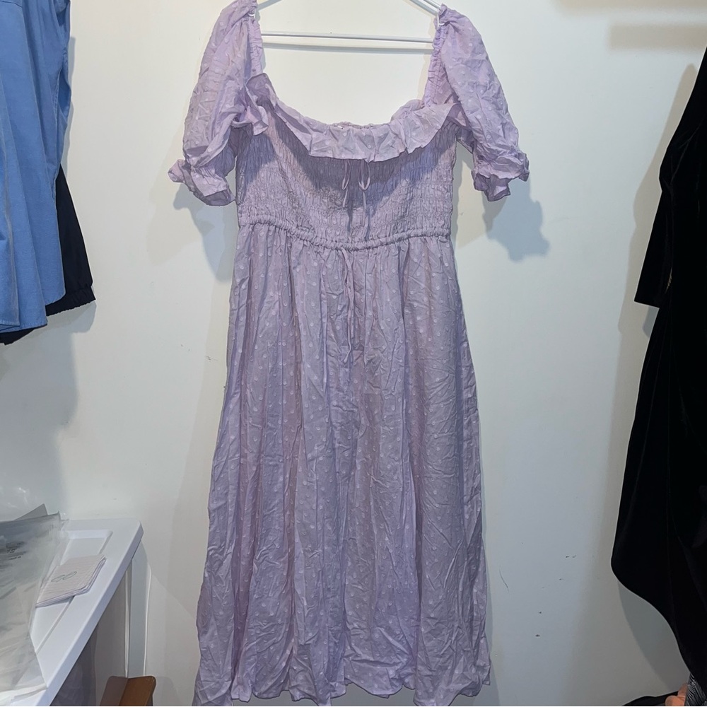 Chic Lilac Off-Shoulder Maxi Dress